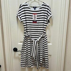 Chaps Women's Stretch Knit Midi Dress Size M Stripe Nautical Coastal Beach (NEW)